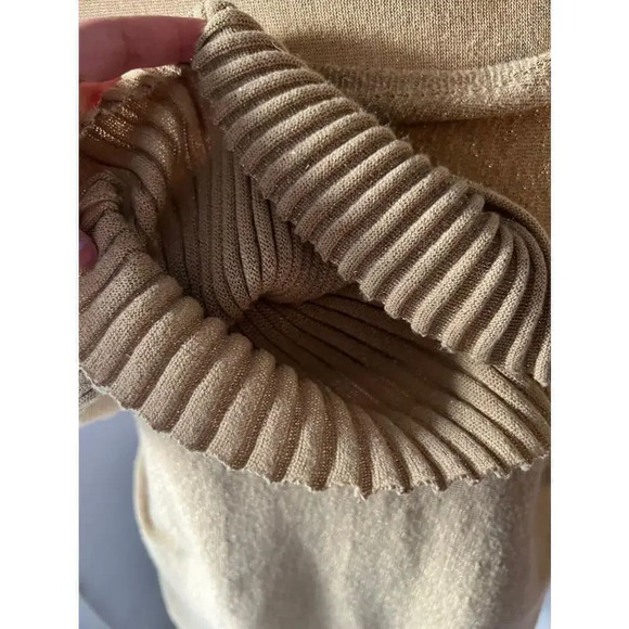 Vince Camuto Gold metallic sparkle Sweater - Picture 6 of 7